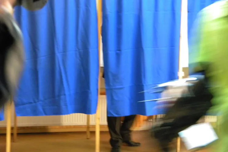 Prezenţa la vot până la ora 17:00, la Cluj