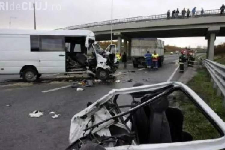 Accident în Ungaria: Şase români, răniţi lângă Kecskemet