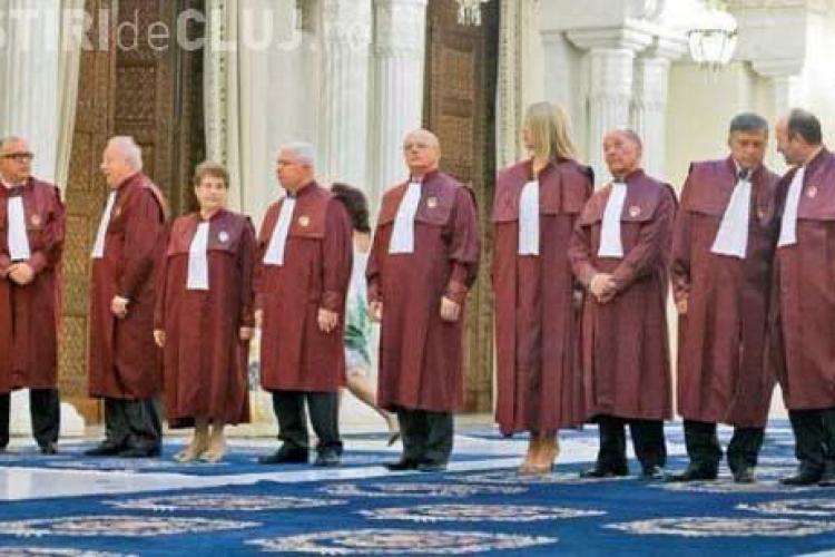 Curtea CONSTITUȚIONALĂ decide ACUM dacă referendul este valid. Băsescu: Eu n-am câştigat, dar nici ei. Curtea decide
