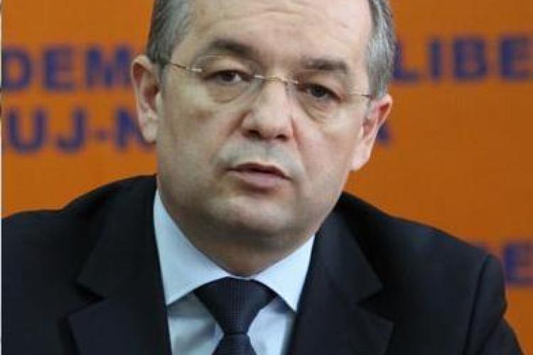 Emil Boc: "Cât am fost prim-ministru, Băsescu nu mi-a solicitat niciodată atribuirea vreunei vile de protocol" VIDEO