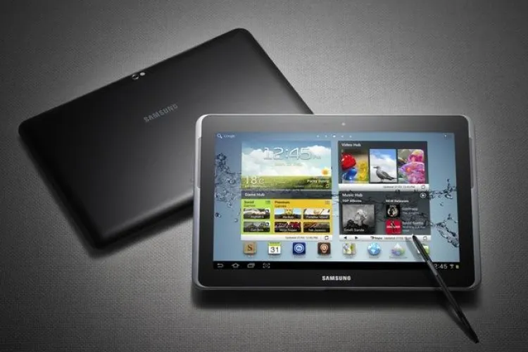 Samsung a lansat Galaxy Note 10.1 