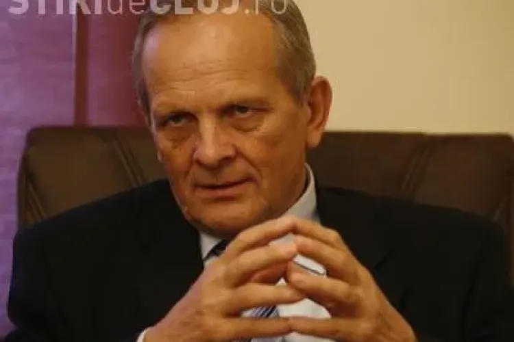 Stolojan: Demisia lui Băsescu ar fi ultima cireaşă pe un tort amar