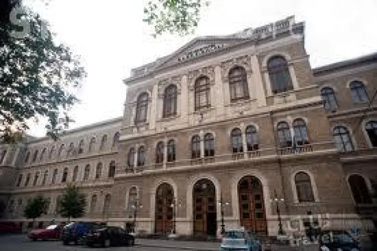 UBB a semnat un protocol de colaborare cu CS Universitatea. Ce beneficii vor avea studenţii