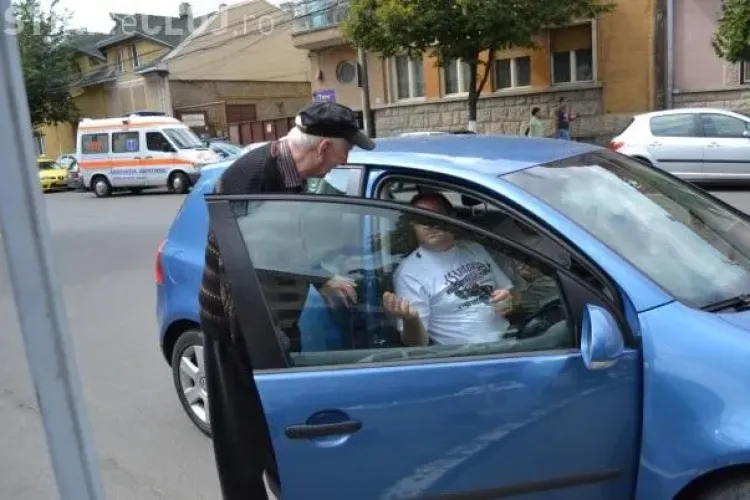 Bătrân de 81 de ani ”țepuit” cu 2.000 de lei de persoane cu o falsă cauză umanitară