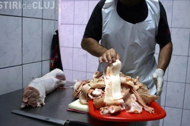 Mezelurile mâncate de români conțin SORICI cu nemiluita