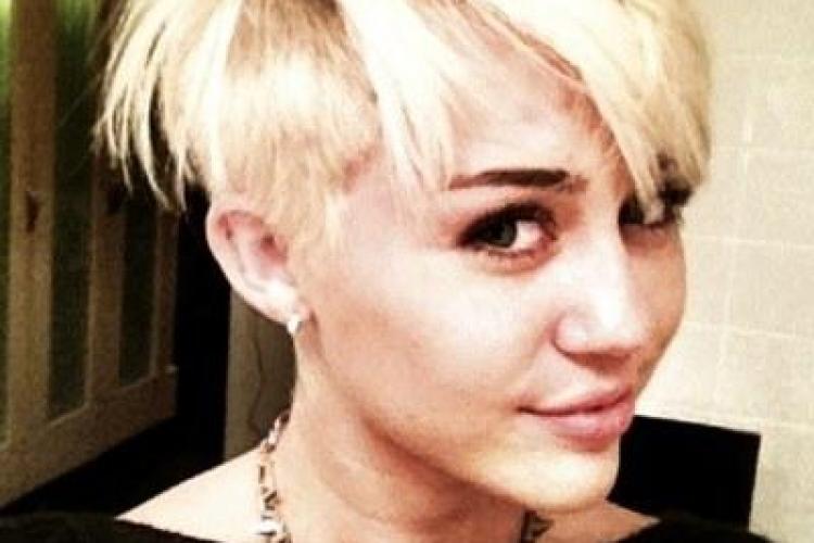 "Hannah Montana" şi-a schimbat radical look-ul: Cum arată acum Miley Cyrus FOTO