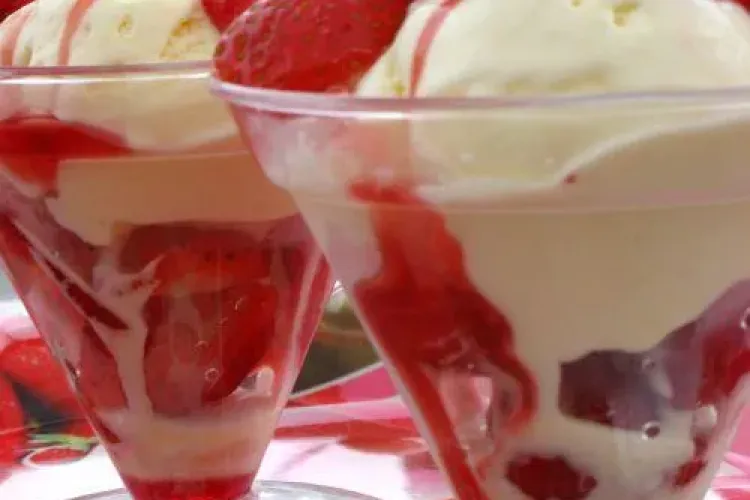 Ce putem mânca când e caniculă. Spuneți NU poftei de îngheţată