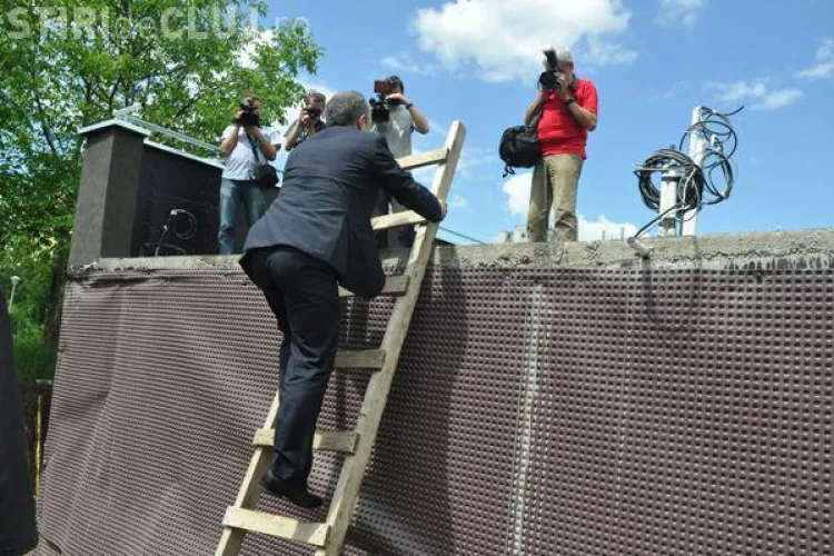 Parking-ul de pe Mehedinţi, inaugurat joi
