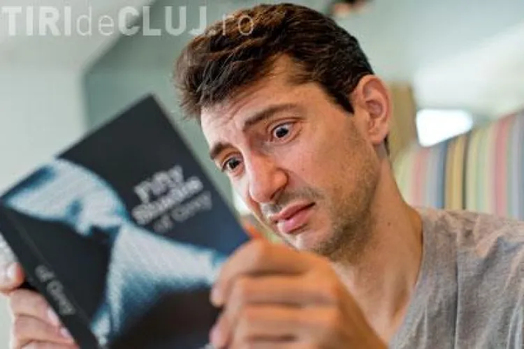 Un profesor de istorie a dedicat o carte cu limbaj pornografic elevilor săi