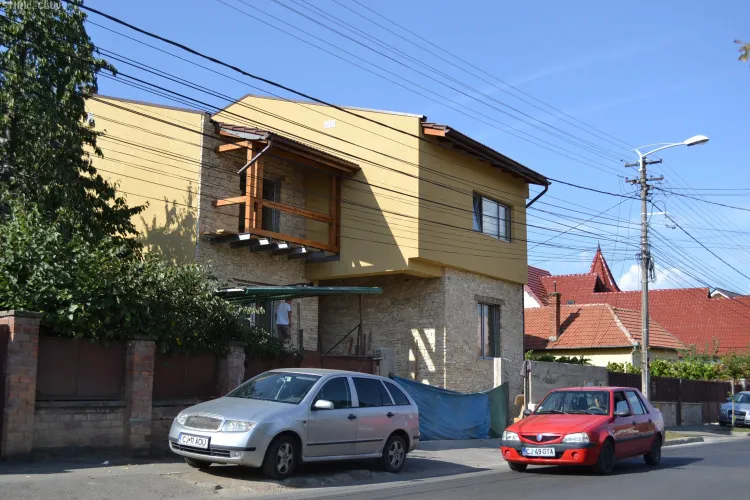 Judecătorul ”jacuzzi”, Gabriel Năsui, își ridică o vilă în zona rezidențială a Clujului