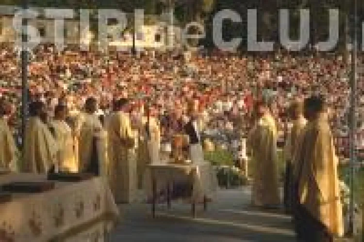 Programul slujbelor de miercuri de la Hramul Mănăstirii Nicula - Sărbătoarea Adormirea Maicii Domnului