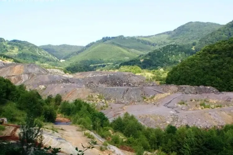 UNDĂ VERDE pentru exploatare unei MINE de AUR din România