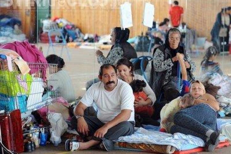 Problema romilor din Franţa, rezolvată direct "de la sursă" 
