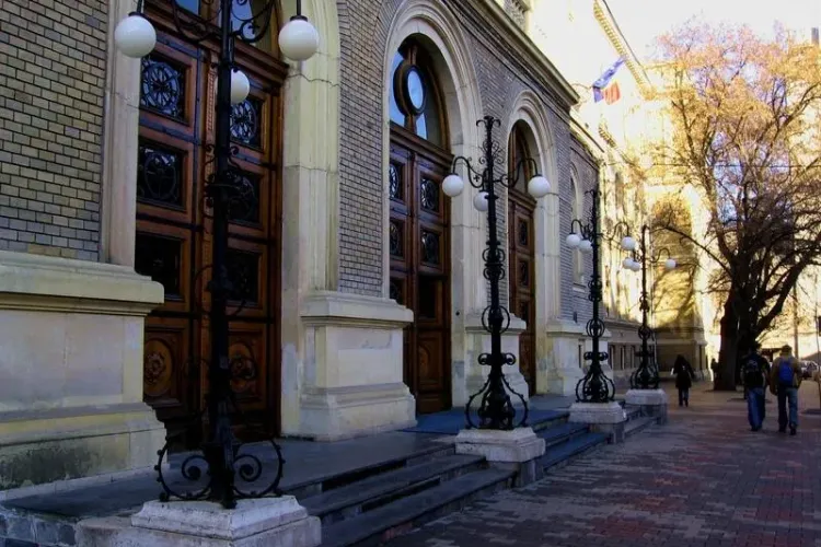 UBB Cluj sprijină proiectul "Finanţarea culturii în noua perspectivă financiară"