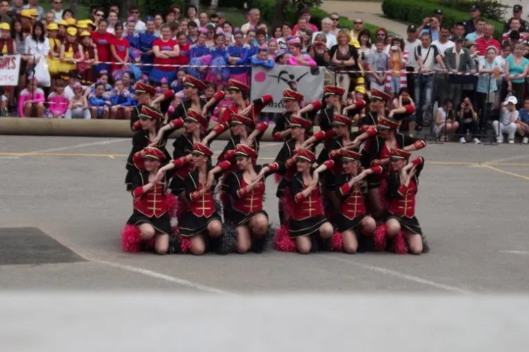 Madness UMF Cluj, aurul pe echipe la Campionatul European de Majorete