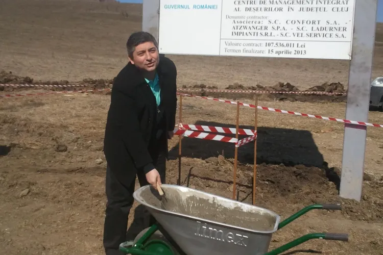 La fabrica de gunoi de la Pata Rât s-a dat un avans de 13 milioane de lei și s-a lucrat de 3. Restul banilor au DISPĂRUT