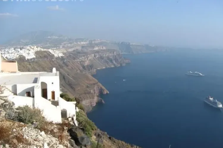 Santorini CLOCOTEŞTE