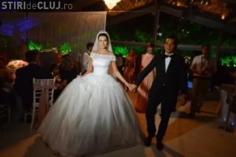 IMAGINI inedite cu ELENA BĂSESCU de la nuntă GALERIE FOTO