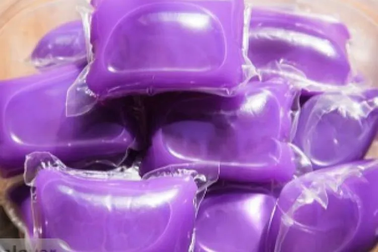 Pernuţele cu detergenţi, mâncate de copii crezând că sunt dulciuri 