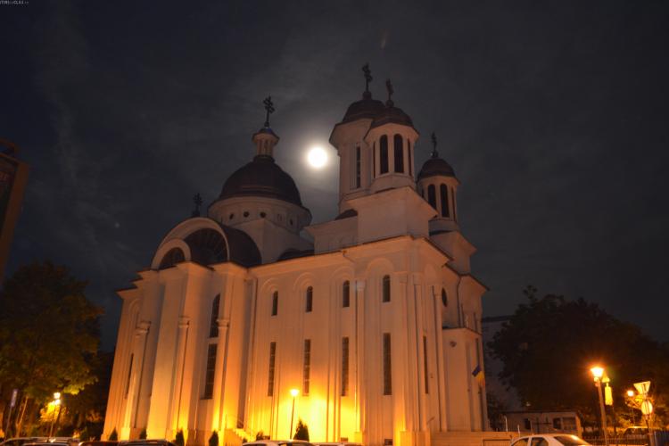  Lună ALBASTRĂ la Cluj! Fenomenul se va mai repeta în 2015 - FOTO VIDEO