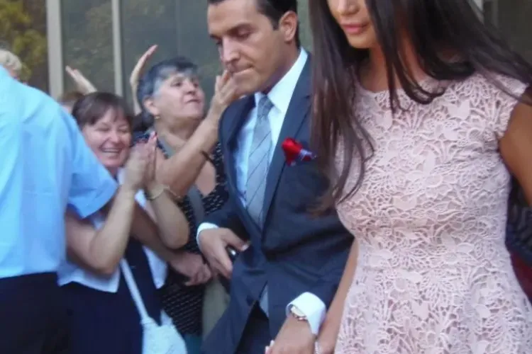 Botezatu, despre nunta Elenei Băsescu: "Atât Bogdan cât şi Elena sunt foarte emoţionaţi, sunt foarte frumoş. Arată senzaţional"