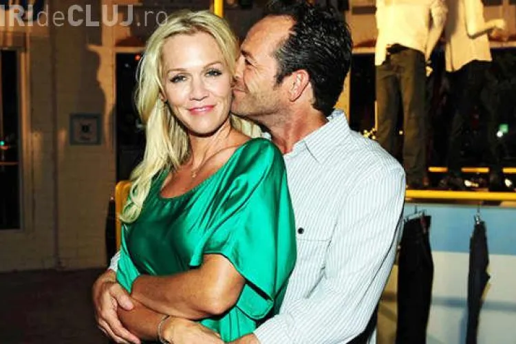Jennie Garth şi Luke Perry din Beverly Hills, într-un sitcom TV romantic