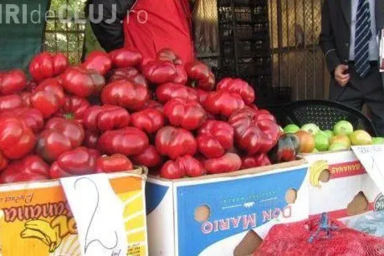 14 clujeni, amendate pentru că vindeau fructe şi legume ilegal!