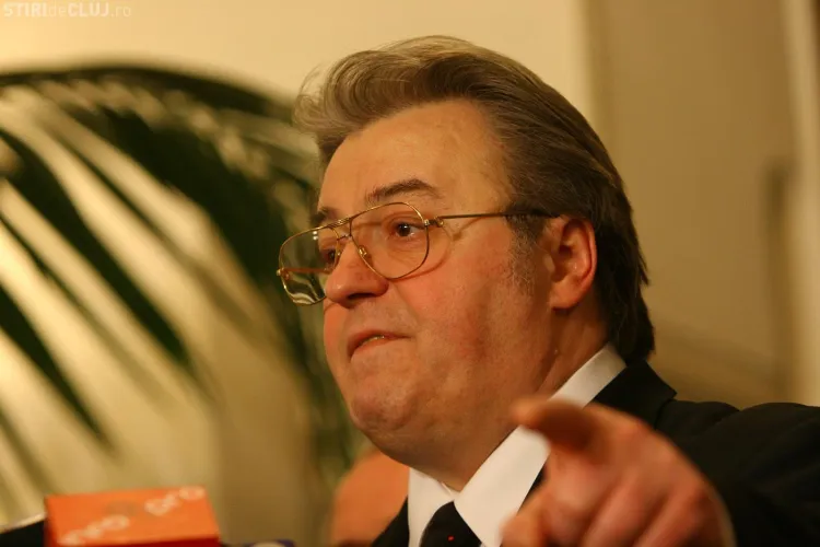 Vadim Tudor l-a făcut pe Dan Diaconescu "puradel fără dinţi"