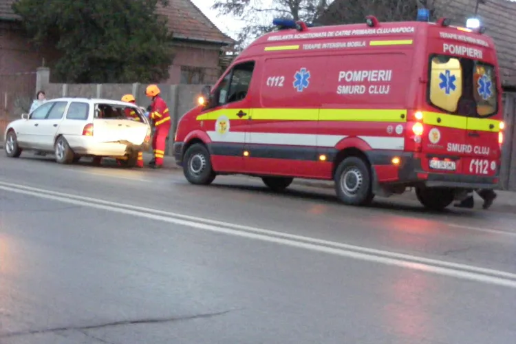 Accident pe Traian Vuia! Trei mașini s-au ciocnit 