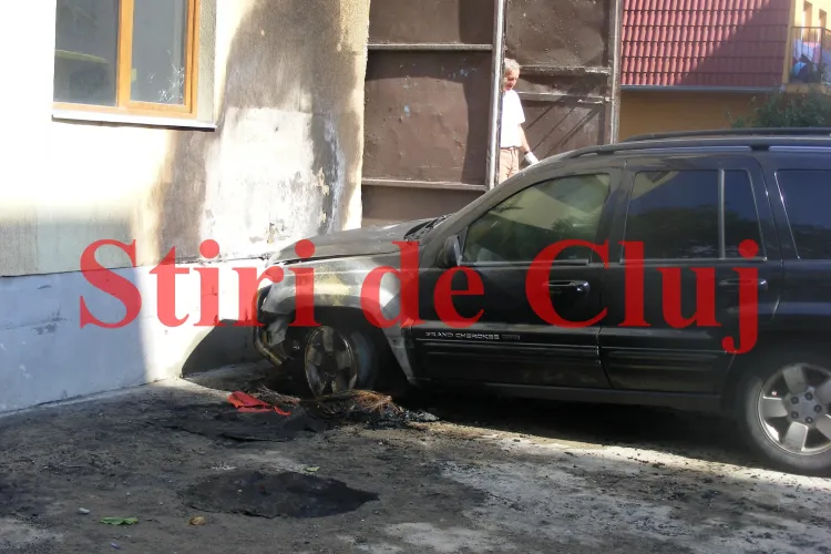 Vecinii liberalului Daniel Păcurariu, căzut victimă unui atac de tip MAFIOT: Se ocupă cu recuperat de bani VIDEO