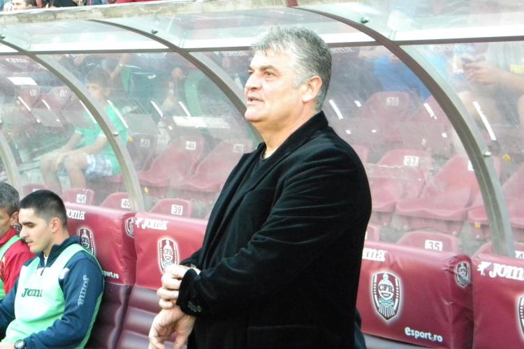 Andone isterizat după meciul cu Dinamo: ”Jucătorii să uite de Ligă, să lăsăm visele”