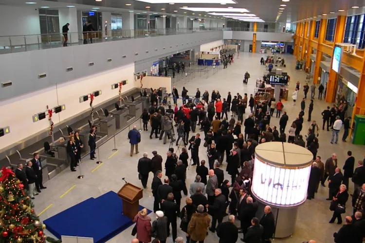 Se prelungeşte termenul de depunere a noilor oferte de rute aeriene