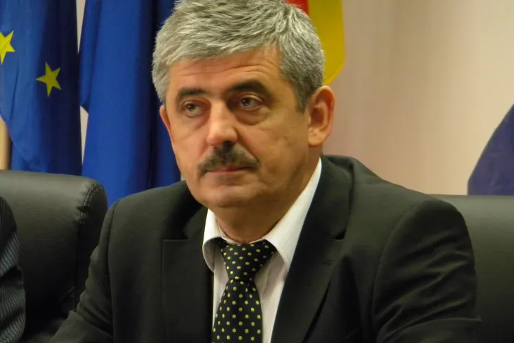 Uioreanu va merge la serviciu pe BICICLETĂ!