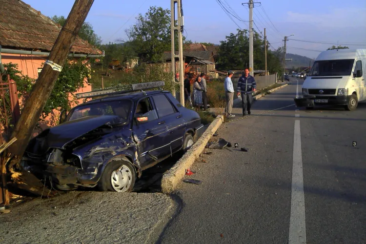 Accident la Bunești! Trei persoane au fost rănite - VIDEO