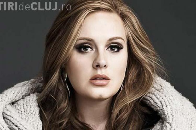 Adele creează haine pentru femeile cu forme