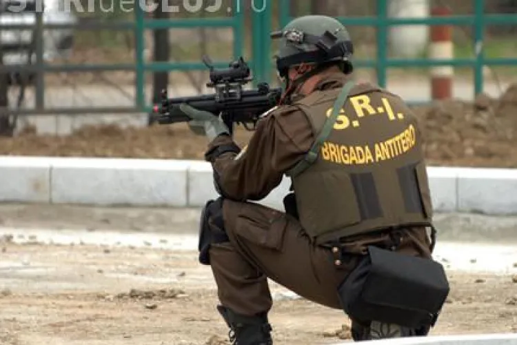 Adjuncții din securitate câștigă mai bine decât șefii lor. Vezi cât se câștigă la SRI și SIE