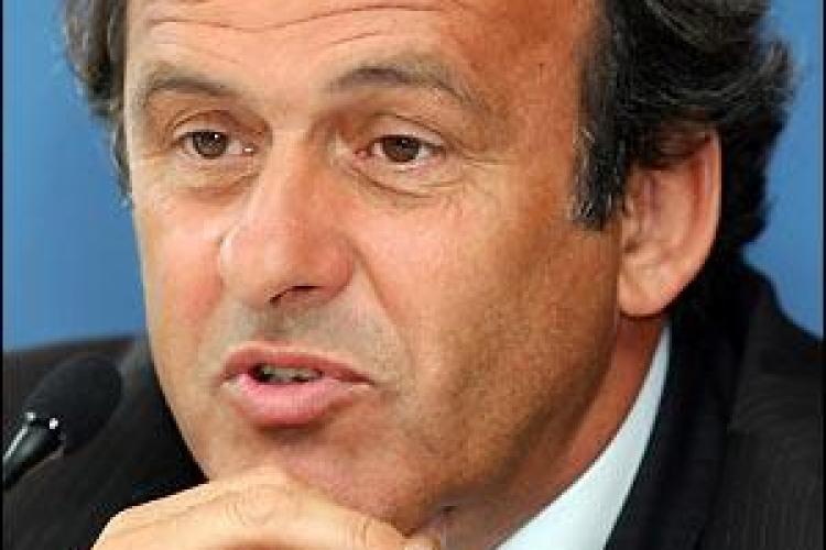 Michel Platini:”UEFA ar fi forţată să ia cele mai severe măsuri împotriva cluburilor româneşti”