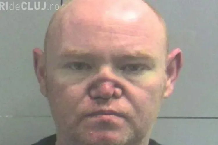 S-a drogat până când i-a căzut NASUL - FOTO