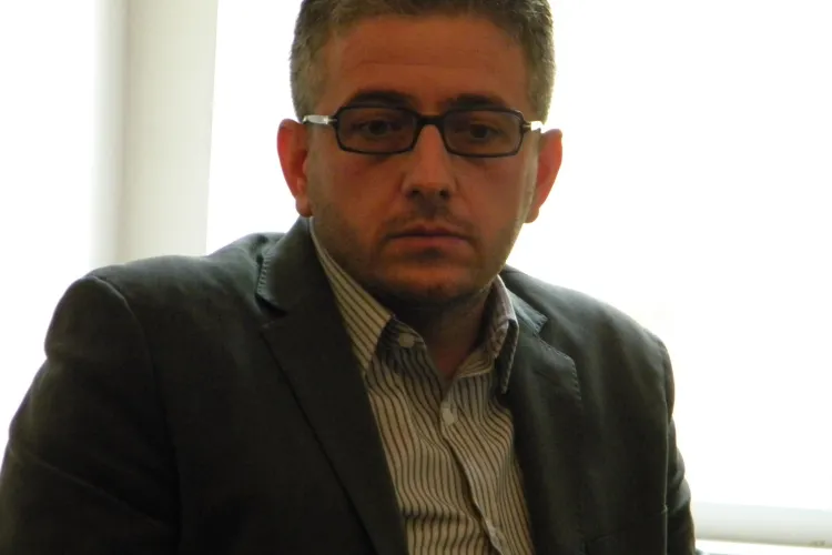 Un preot din Cluj organizează un târg de job -uri cu salarii de 500 de euro