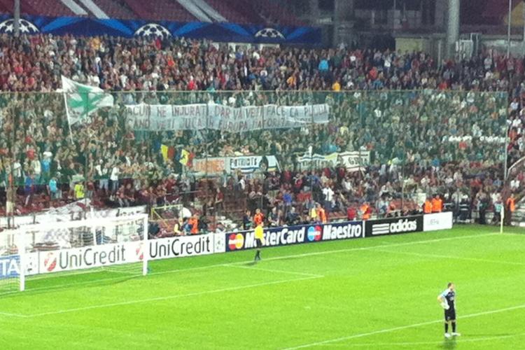 Banner al suporterilor CFR adresat lui Becali și Stelei: O să jucați în Europa datorită nouă - FOTO