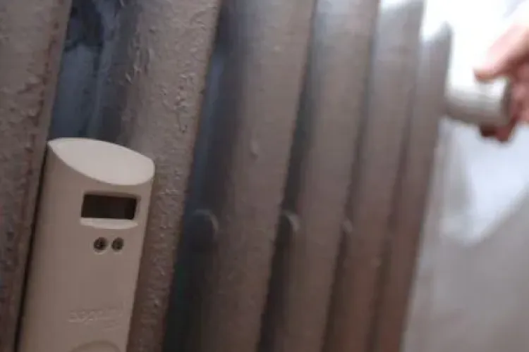 Metode prin care poți să ”înșeli” repartitoarele de căldură și apometrele