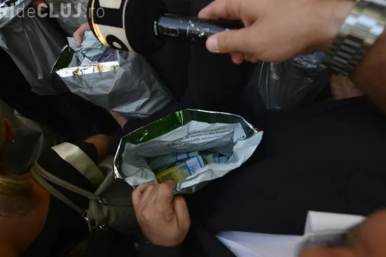 Ce se afla în SACII lui DAN DIACONESCU - FOTO  