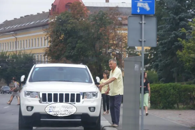 Șeful IPJ Cluj, chestorul Ioan Păcurar, și-a cumpărat recent un Jeep de 40.000 de euro. ACUM e cercetat de ANI - FOTO