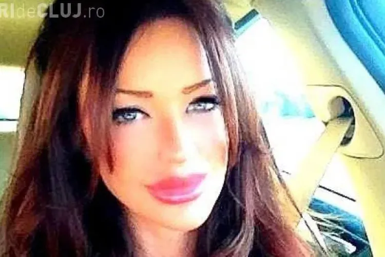 Bianca Drăguşanu ca o păpușă pe Facebook. S-a machiat excesiv - FOTO