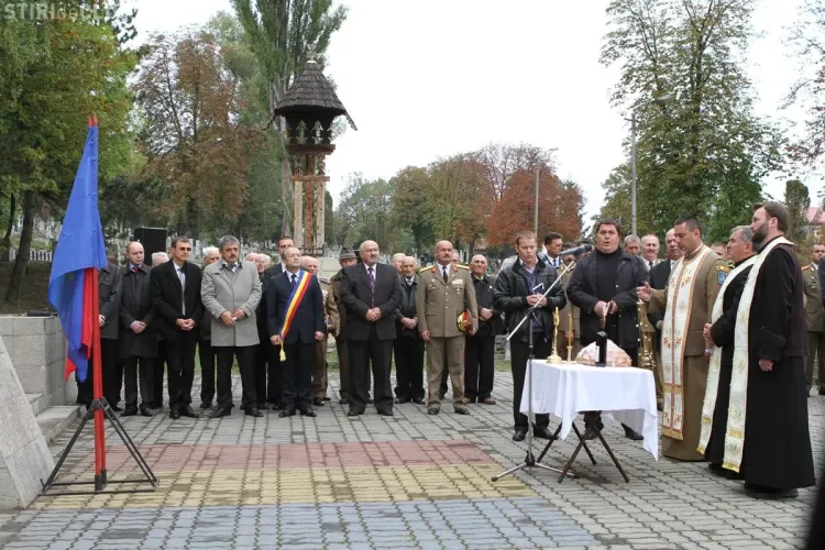 De Ziua Eliberării Clujului de sub Ocupația Hortystă au fost depuse jerbe de flori la Monumentul Ostaşului Român - FOTO