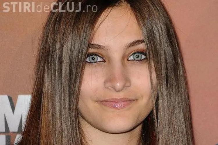 Paris Jackson a ȘOCAT cu un nou look. Crezi că poartă perucă? - FOTO