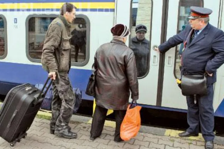 Un conductor de tren adună 2000 de lei spagă la un drum. Dezvăluiri făcute de unul dintre ”NAȘI”