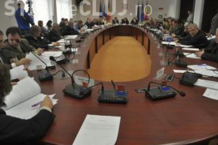 Scandal la Consiliul Județean Cluj. UDMR acuză PNL de sabotaj POLITIC și boicotează ședințele