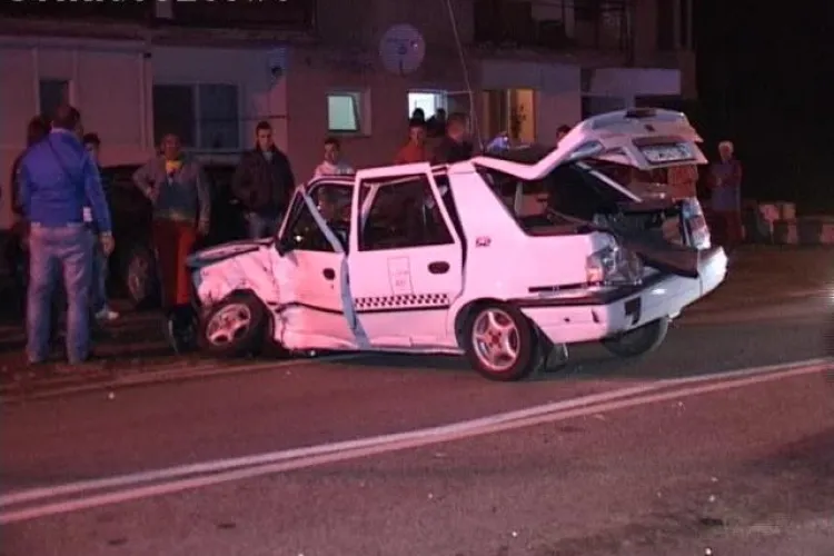 Taximetru făcut PRAF la Dej, pe strada 1 Mai - VIDEO
