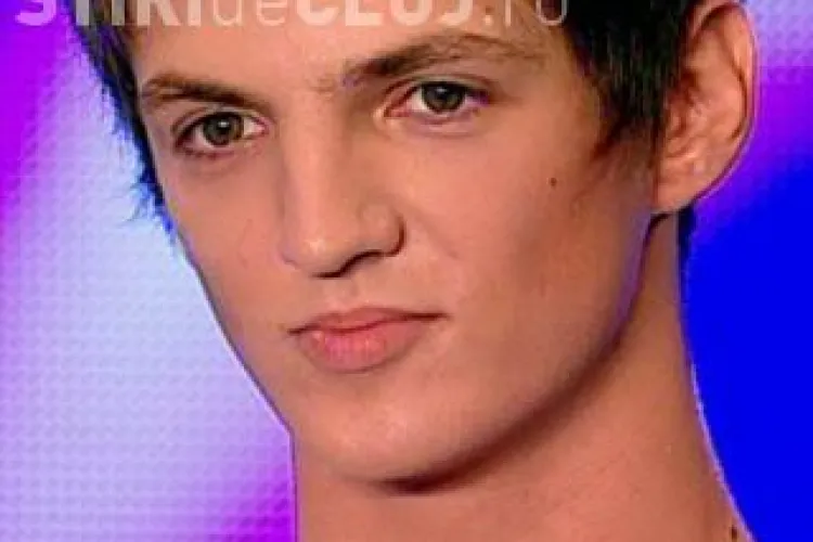 Cheloo la X Factor: ”Mai bine îmi pun viitorii copii să se uite la filme porno decât să te trec cu melodia asta”